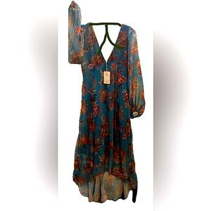 Mia Joy new W/ tag, sheer, slip under, floral hi-low dress, woman Small